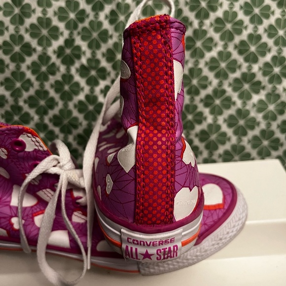 NWOT Girls Converse Chuck Taylor All Star High Topss - Picture 2 of 8